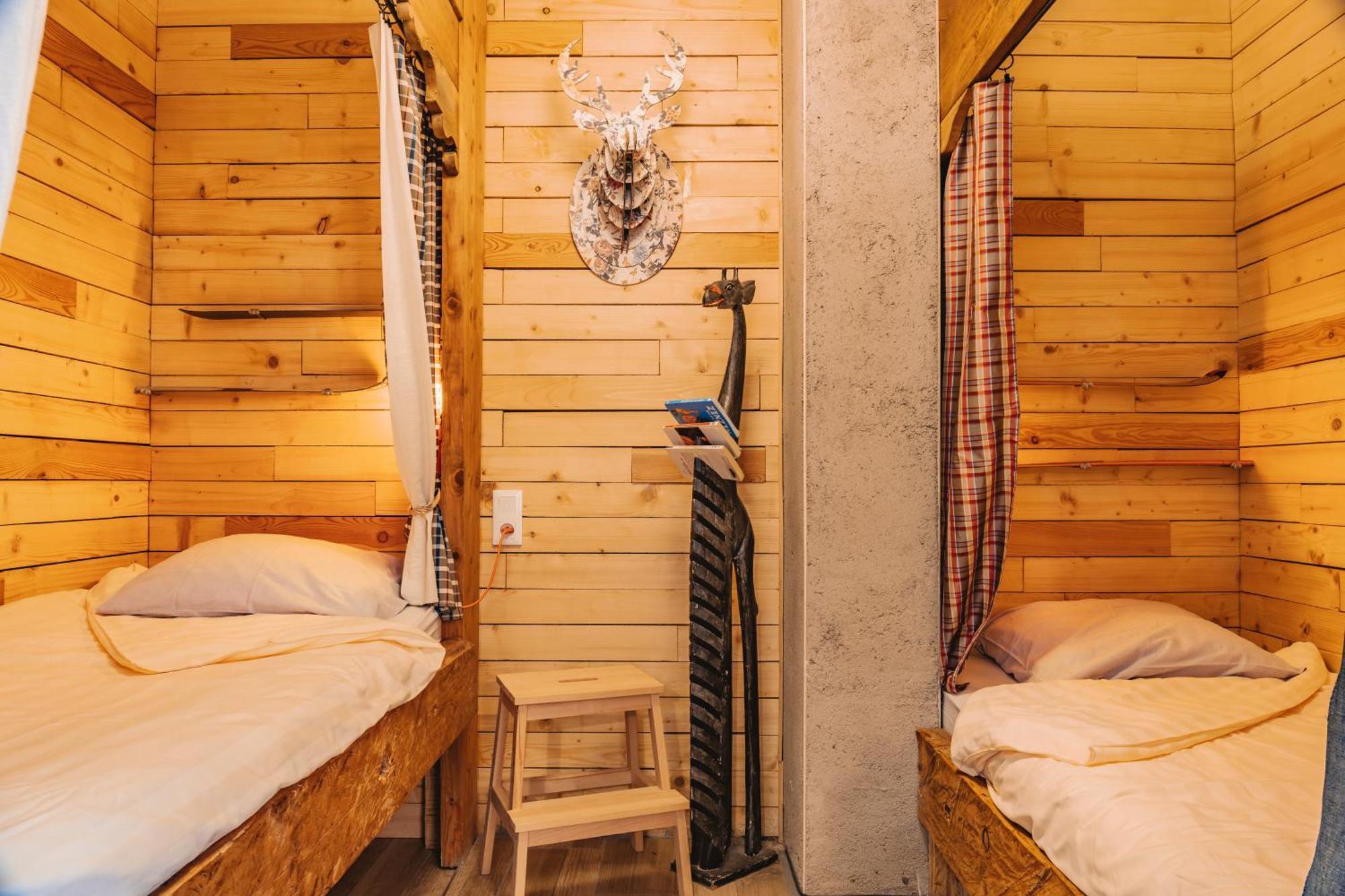 Gites La Boletiere Saint-Etienne-du-Valdonnez Экстерьер фото
